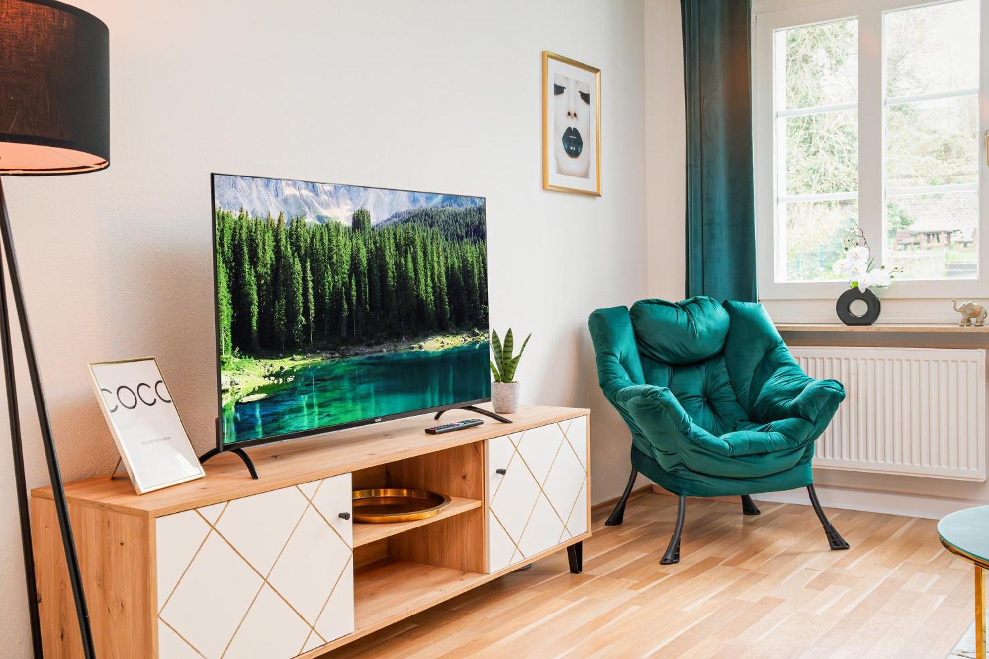 Smart Home - Wuppertal - Perfect For 6 Guests - Central - Netflix - Schwebebahn - Free Parking Zone מראה חיצוני תמונה