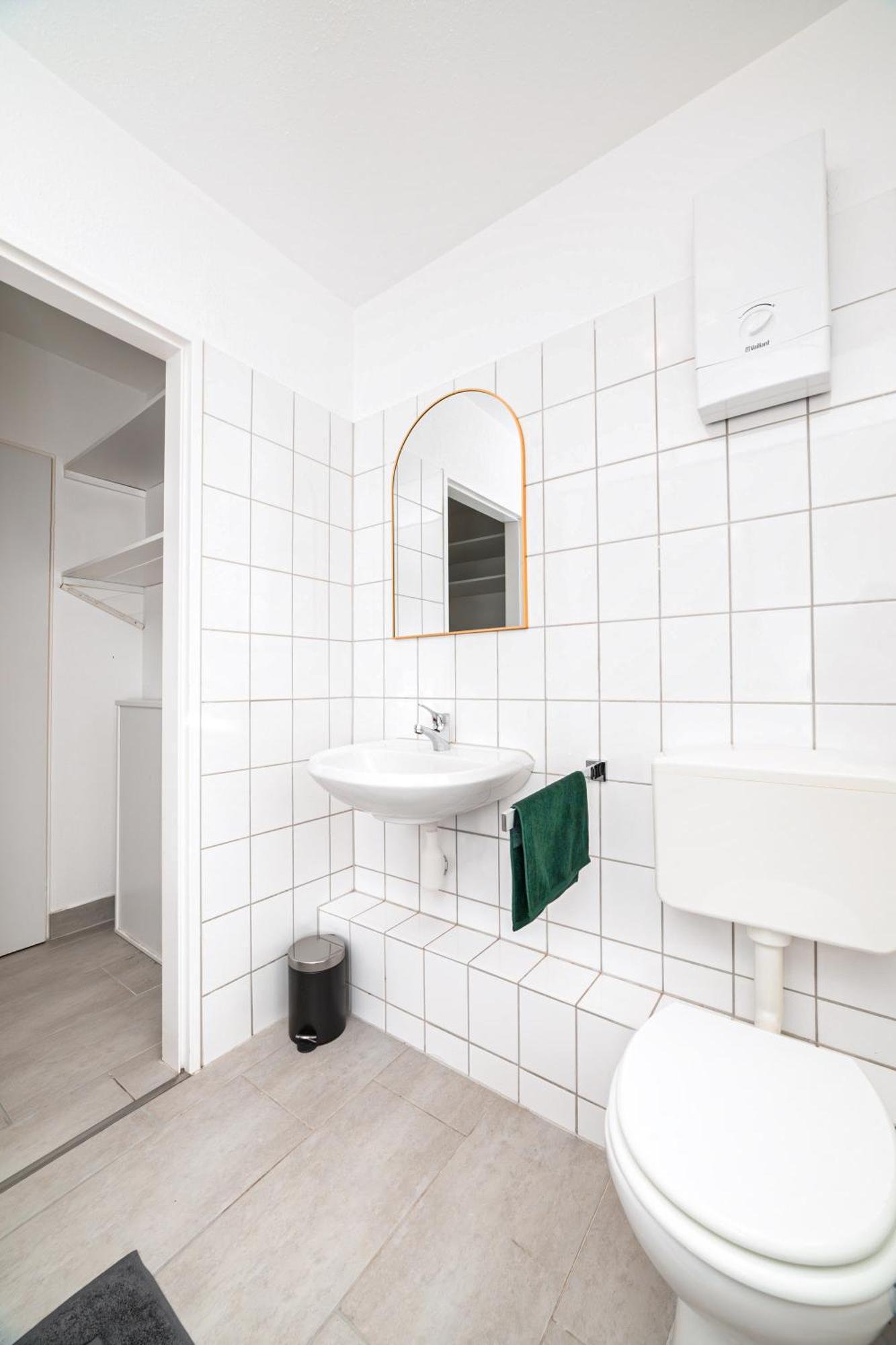 Smart Home - Wuppertal - Perfect For 6 Guests - Central - Netflix - Schwebebahn - Free Parking Zone מראה חיצוני תמונה